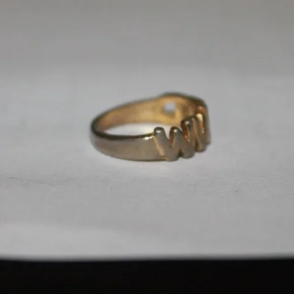 Vintage WWJD Gold Ring Unisex - Picture 2 of 9
